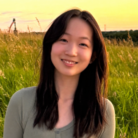 Portrait photo of Claire Chen.