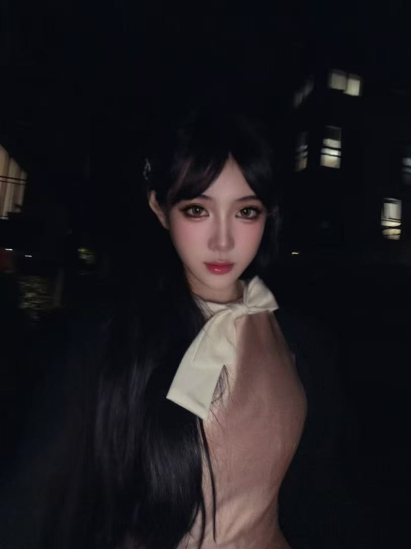  Yixuan Li