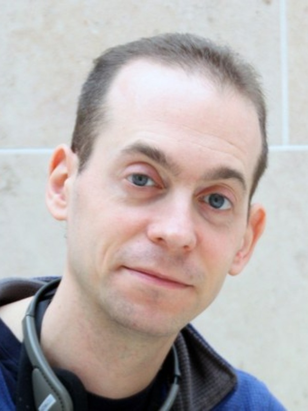 Dr Daniel Bor
