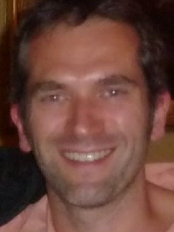 Professor Dénes  Szűcs