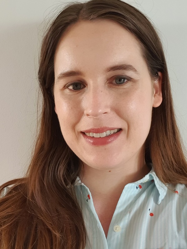Dr Eleanor  Chatburn
