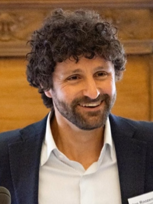 Dr Jon Roozenbeek