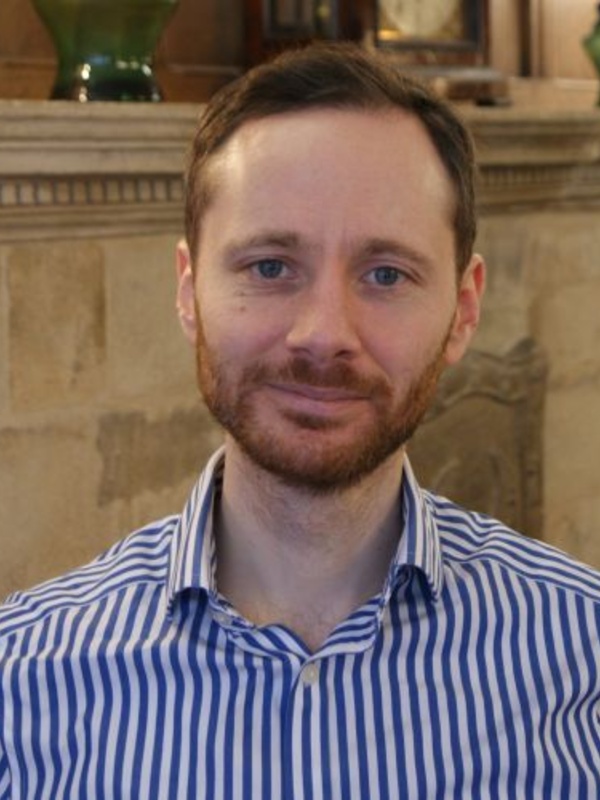  Dr Lee de Wit