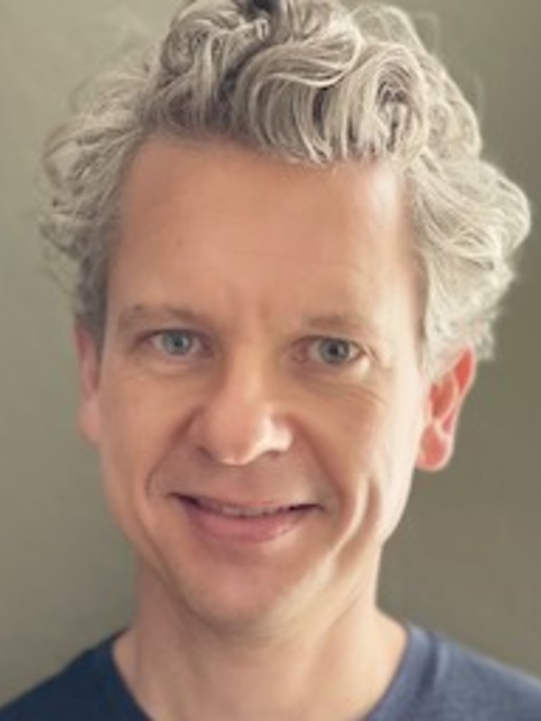 Professor Jason Rentfrow